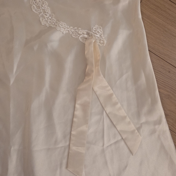 Vintage Blanche Nightgown- S - Picture 7 of 16